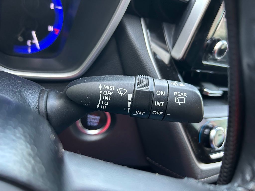 Thumbnail: 2020 Toyota Corolla - 21