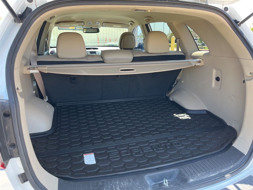 2014 Kia Sorento EX 10