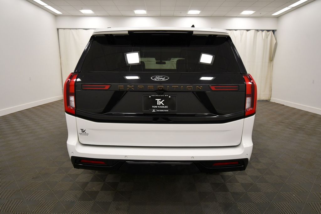 Used 2025 Ford Expedition SUV