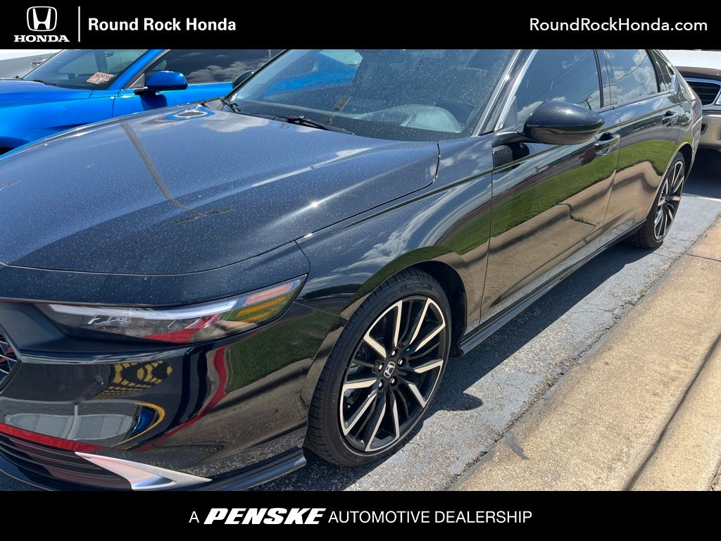 2025 Honda Accord Hybrid Touring FWD