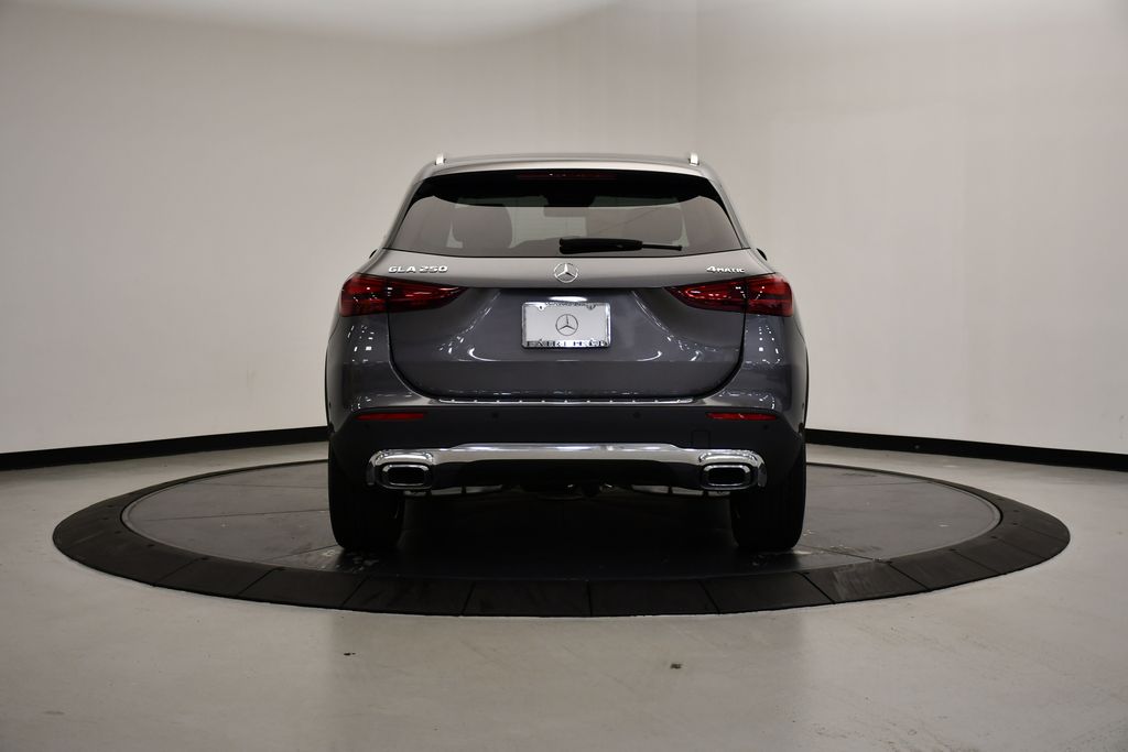 Thumbnail: 2026 Mercedes-Benz GLA - 4