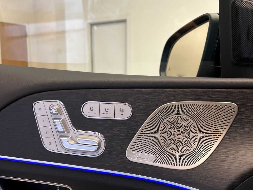 Thumbnail: 2026 Mercedes-Benz GLE - 23