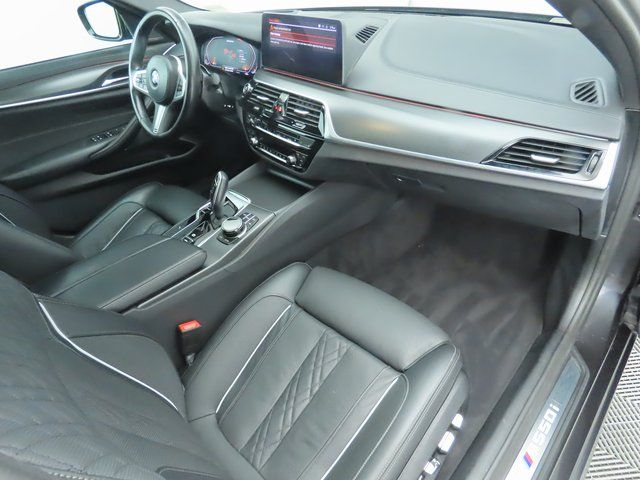 Thumbnail: 2023 BMW 5 Series - 17