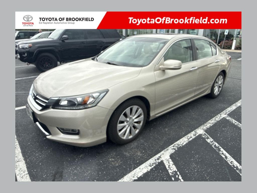 Gold 2013 Honda Accord Sedan Front-Wheel Drive Continuously Variable Transmission