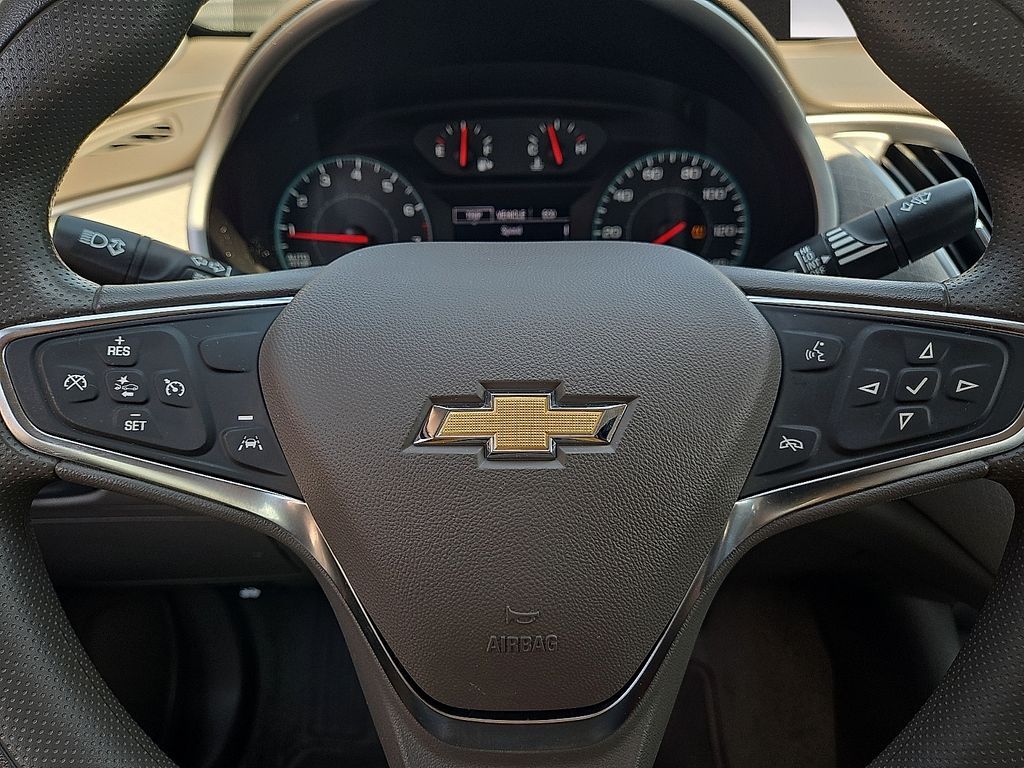 Used 2025 Chevrolet Malibu LT For Sale in Farmington, AR