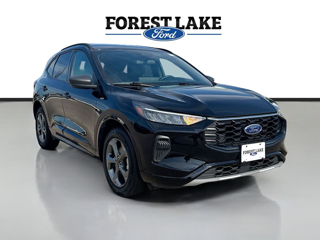  2023 Ford Escape ST-Line AWD   