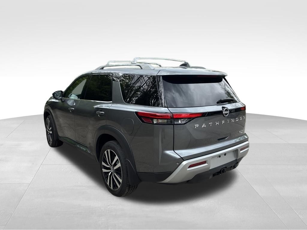 2024 Nissan Pathfinder Platinum Gray at South Hills Kia