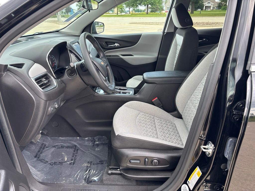 Used 2024 Chevrolet Equinox SUV