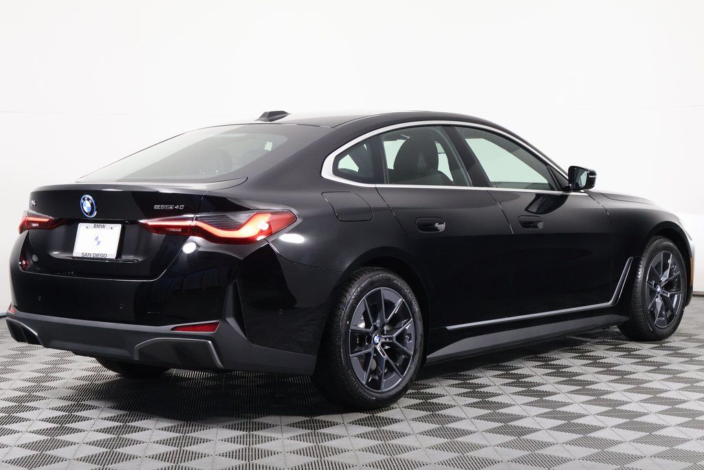 2025 BMW i4 eDrive40 2