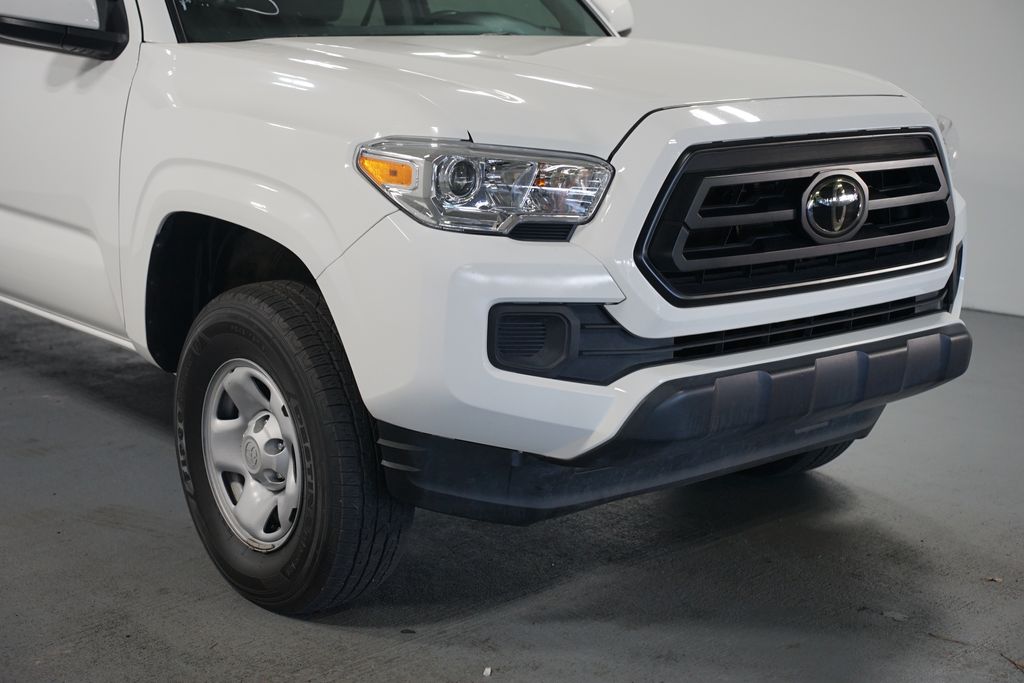 Thumbnail: 2023 Toyota Tacoma - 4