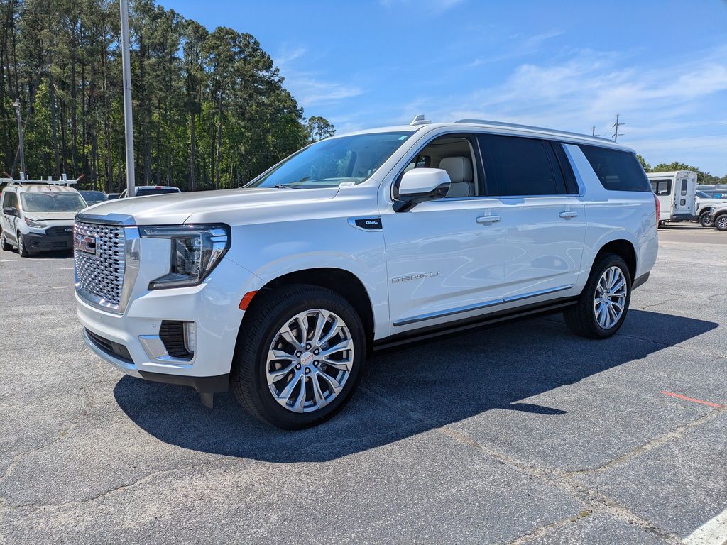 2023 GMC Yukon XL 4WD Denali