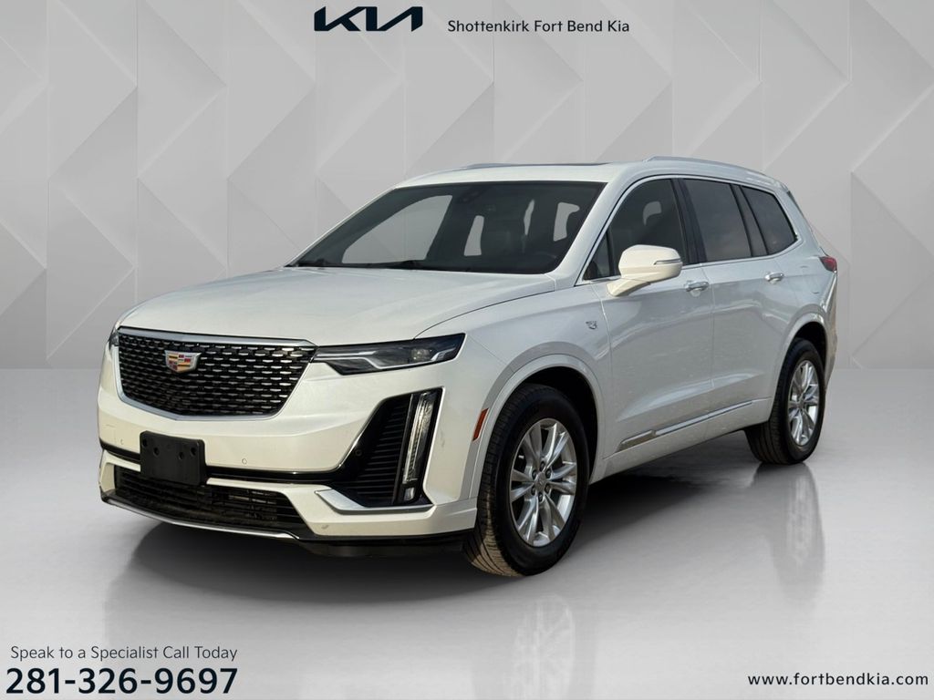 2023 Cadillac XT6 Luxury White at Monument Chevrolet