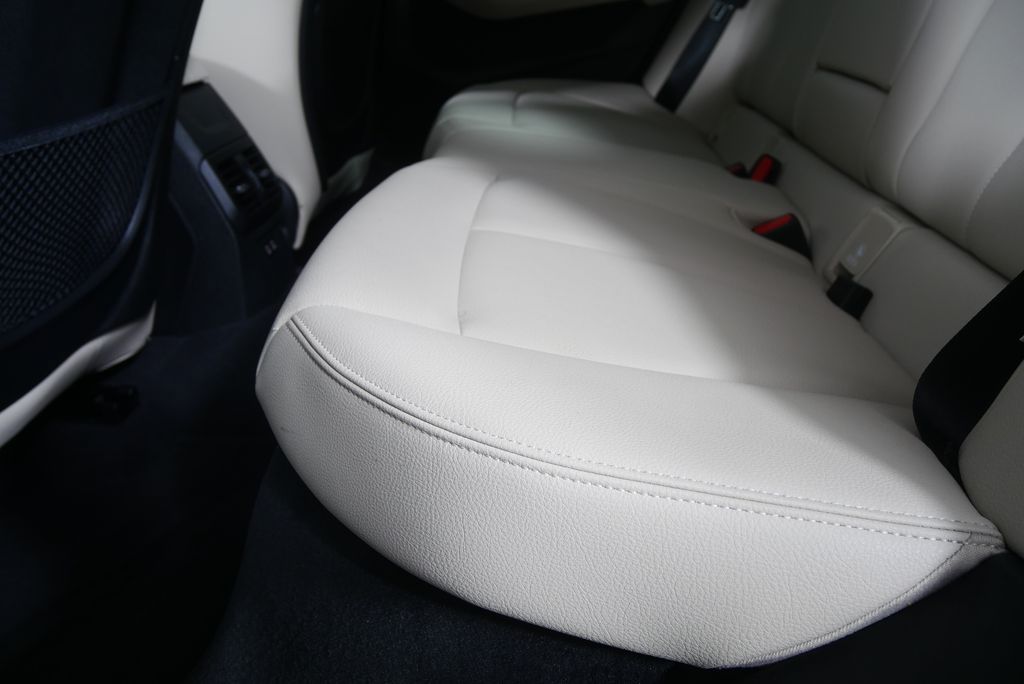 Thumbnail: 2024 BMW 2 Series - 15