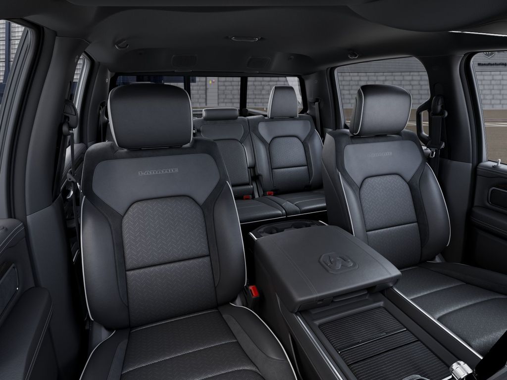 New 2025 Granite Crystal Metallic Clearcoat Ram Laramie image 16