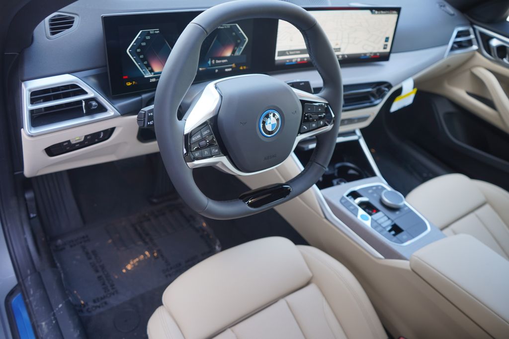 2025 BMW i4 xDrive40 12