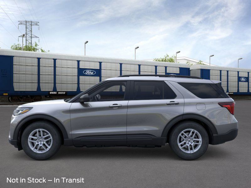New 2026 Carbonized Gray Metallic Ford Active image 3