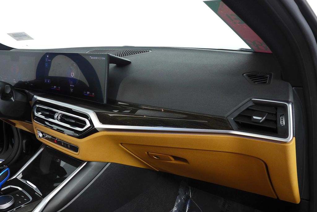 Thumbnail: 2023 BMW i4 - 14