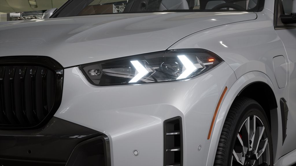 Thumbnail: 2026 BMW X5 - 32