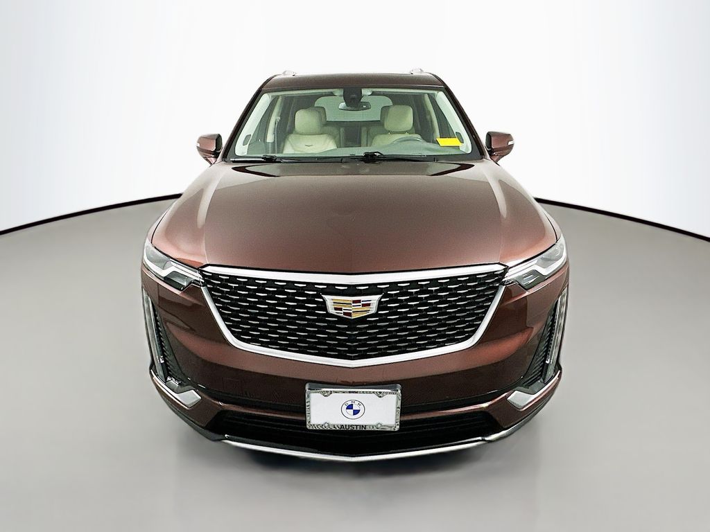 2022 Cadillac XT6 Premium Luxury 2