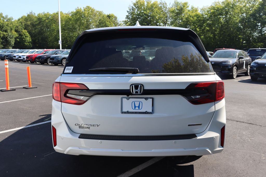 2025 Honda Odyssey Touring 4