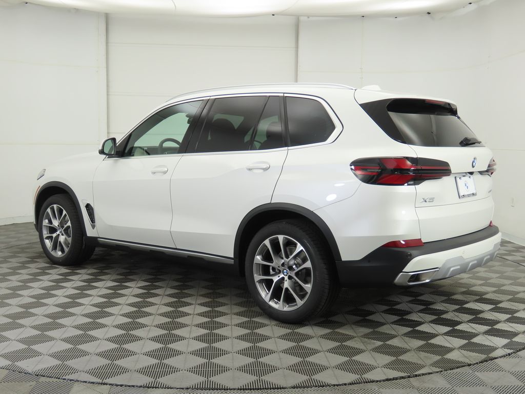 Thumbnail: 2026 BMW X5 - 7