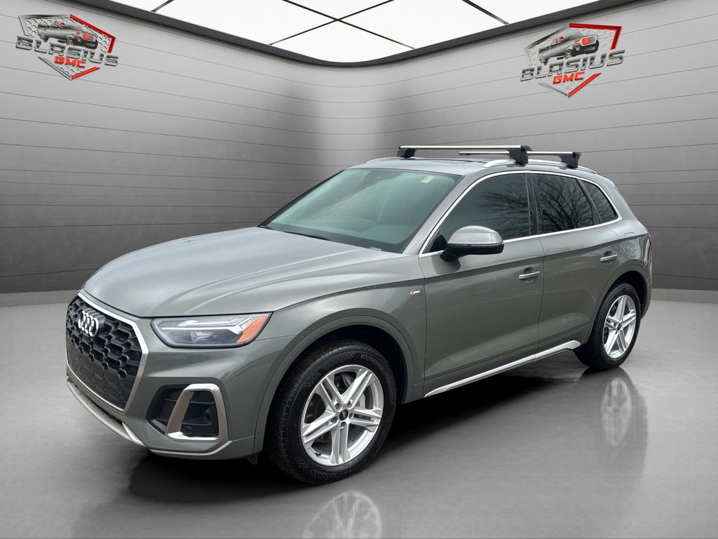 2023 Audi Q5 Hybrid Plug-in e quattro Premium Plus S Line AWD