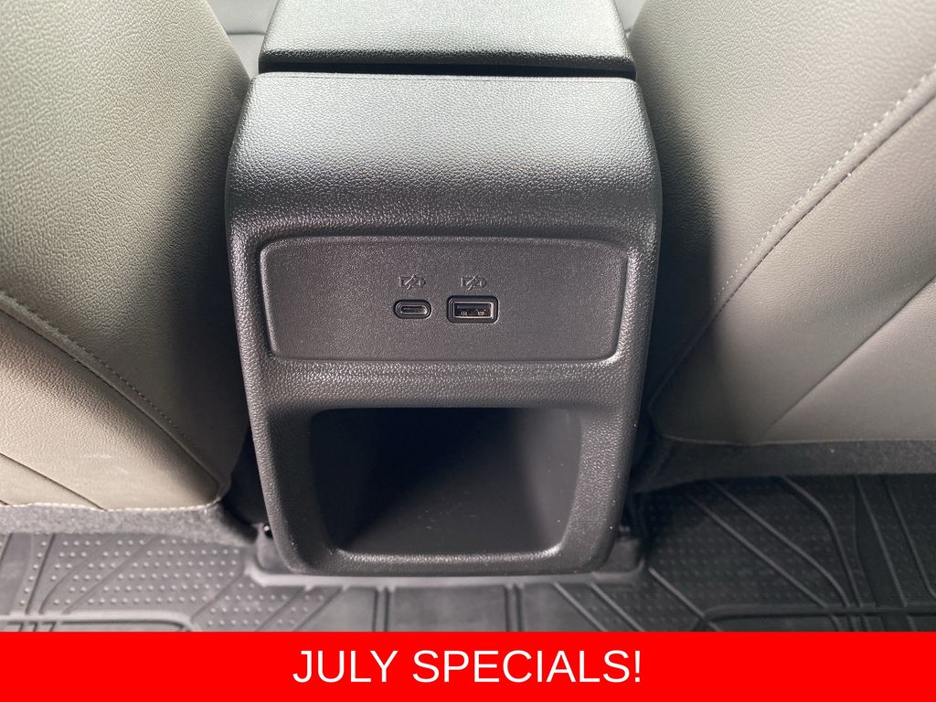 Used 2025 Chevrolet Trax SUV