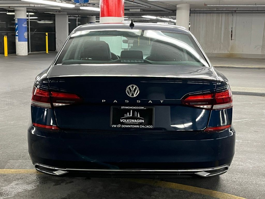 2020 Volkswagen Passat 2.0T SE 32