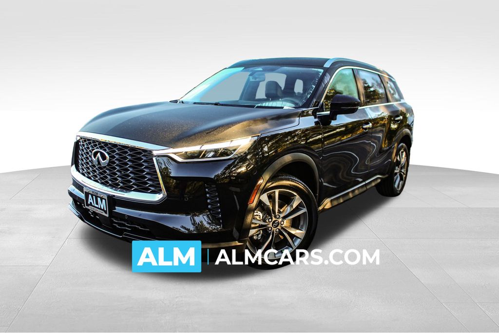 2025 INFINITI QX60 LUXE's photo