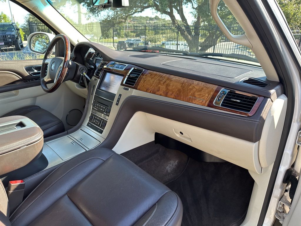 Used Car 2013 Cadillac Escalade  Platinum Edition For Sale Under $20,000 In Austin, Texas