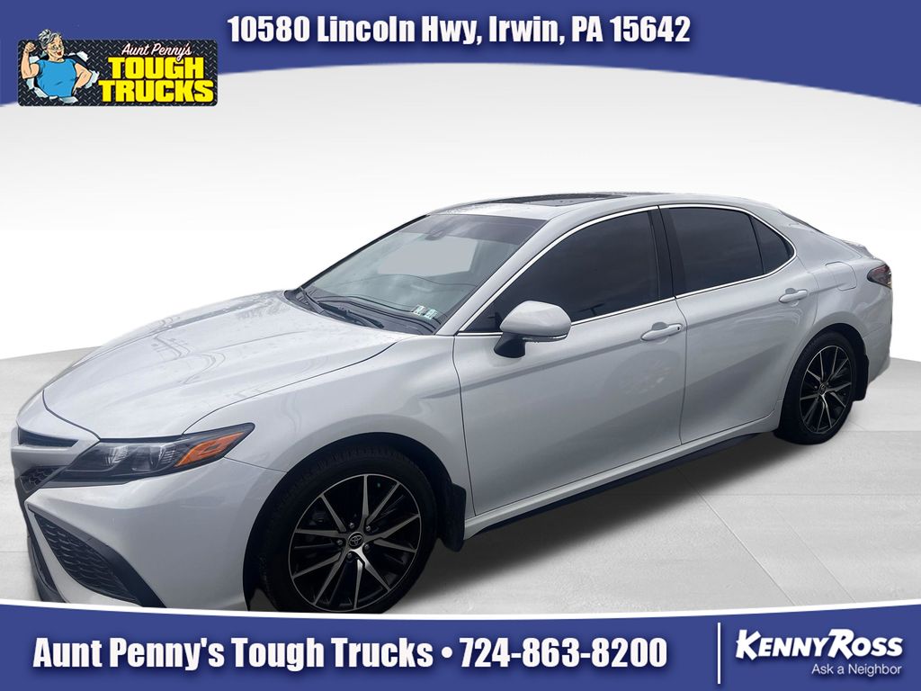 2022 Toyota Camry SE AWD