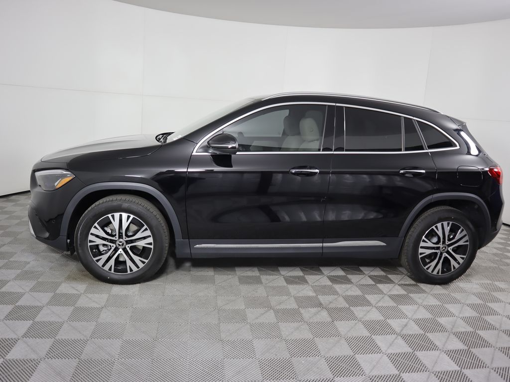2025 Mercedes-Benz GLA 250 8