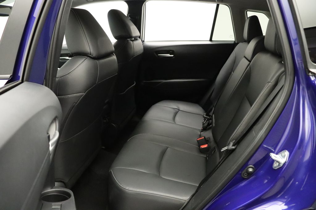 2024 Toyota Corolla Cross XLE 19