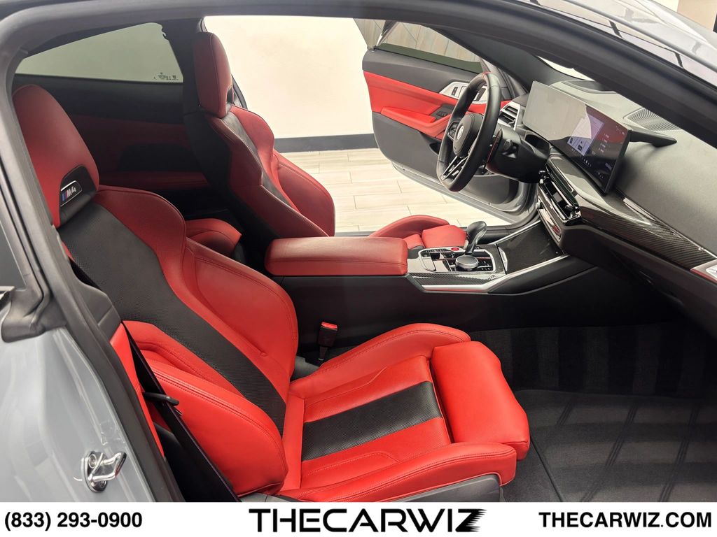 2025 BMW M4