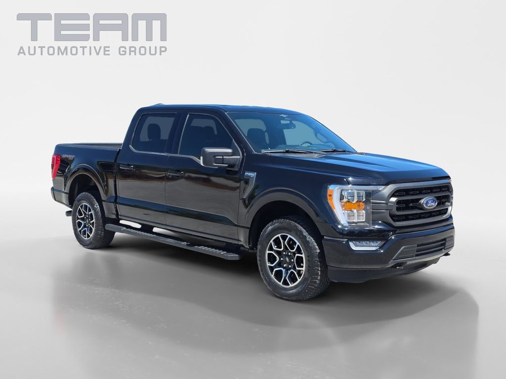 Black Metallic 2023 Ford F-150 XLT SuperCrew 4WD Pickup Truck Four-Wheel Drive Automatic