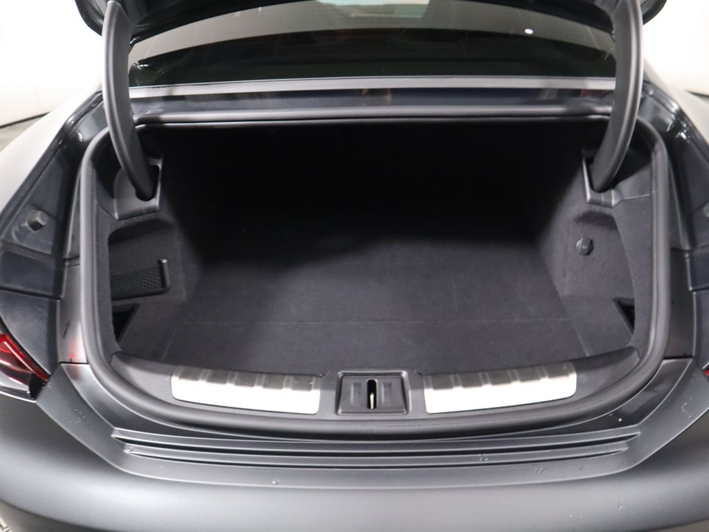 Thumbnail: 2023 Audi e-tron GT - 29