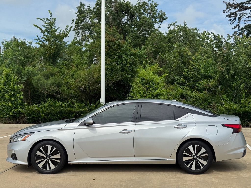 2020 Nissan Altima 2.5 SL Silver at Gullo Toyota