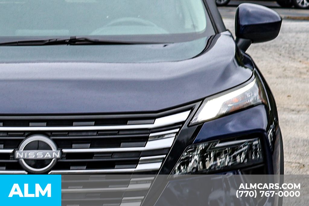 Used 2025 Blue Nissan SV image 15