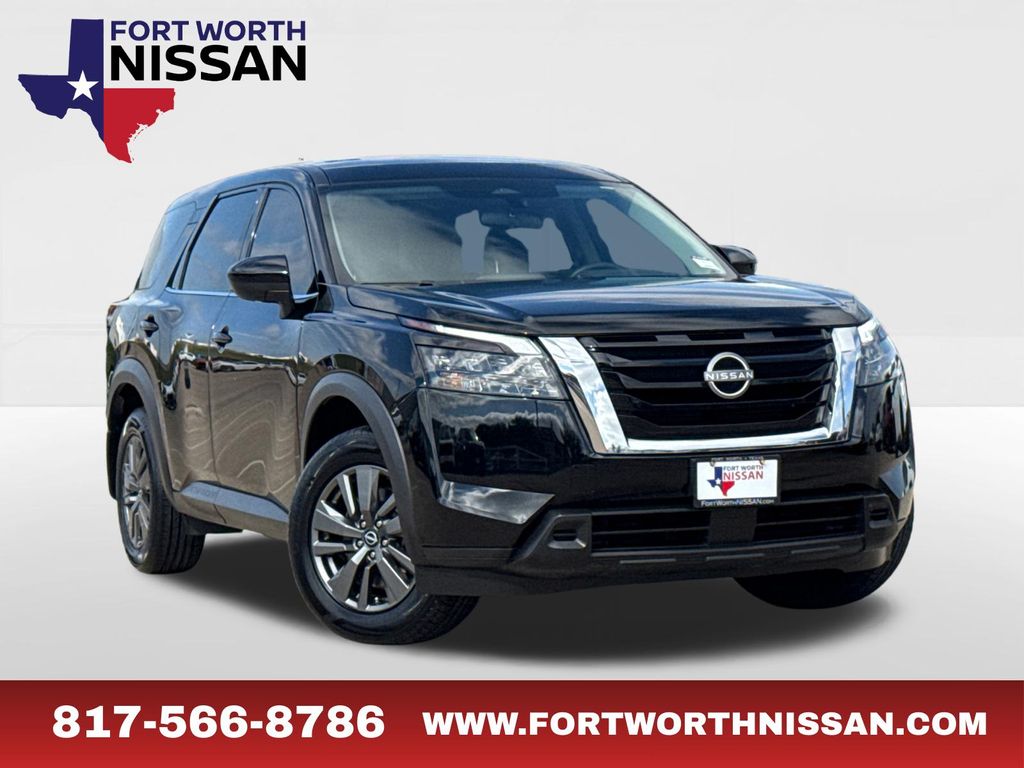 2024 Nissan Pathfinder S FWD