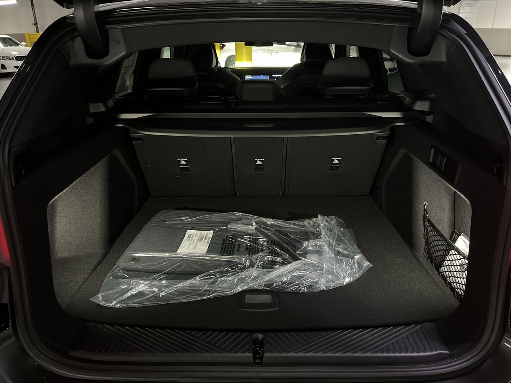 Thumbnail: 2025 BMW X3 - 24