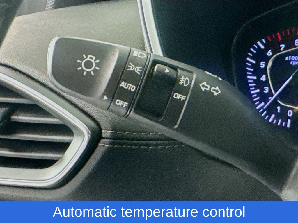 Used Car 2019 Hyundai Santa Fe  Limited For Sale Under $25,000 In Austin, Texas