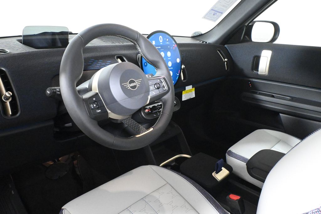 Thumbnail: 2026 MINI Cooper Countryman - 15