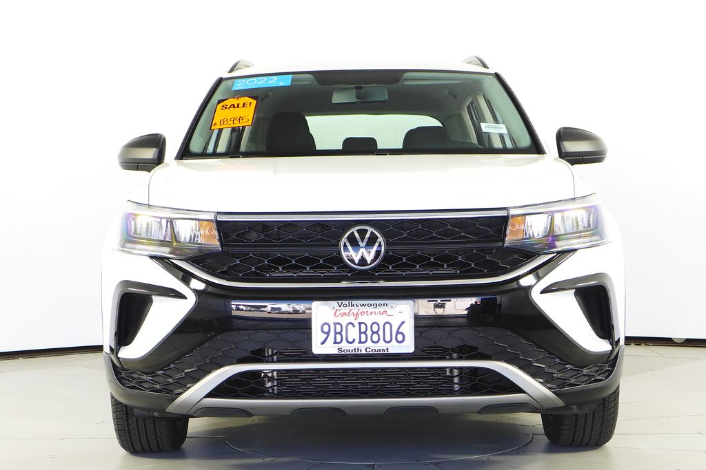 Thumbnail: 2022 Volkswagen Taos - 3