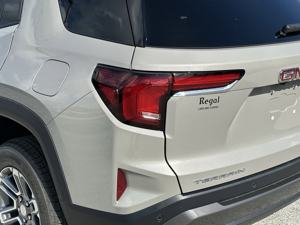 new 2026 GMC Terrain car, priced at $30,281
