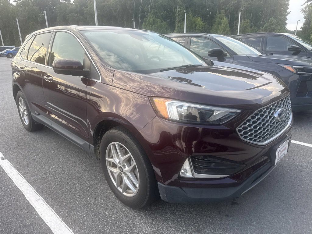 Red (Burgundy Velvet Metallic Tinted Clearcoat) 2024 Ford Edge SUV / Crossover All-Wheel Drive 8-Speed Automatic