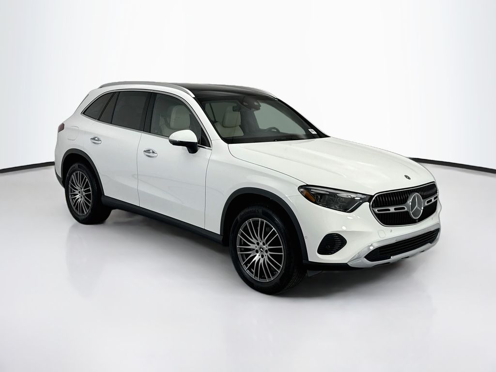 Thumbnail: 2027 Mercedes-Benz GLC - 3