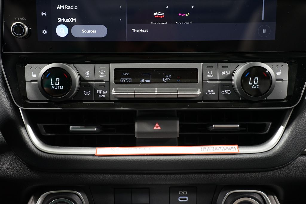 2025 Toyota Grand Highlander XLE 20