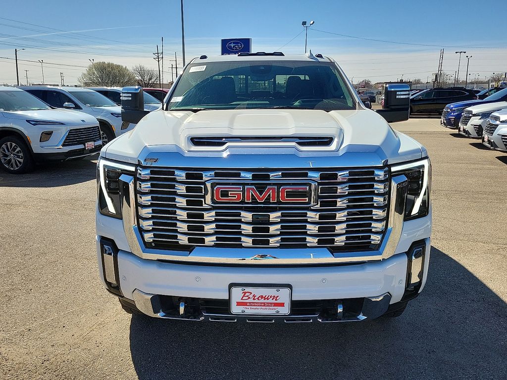 2026 GMC Sierra 2500HD Denali - 2