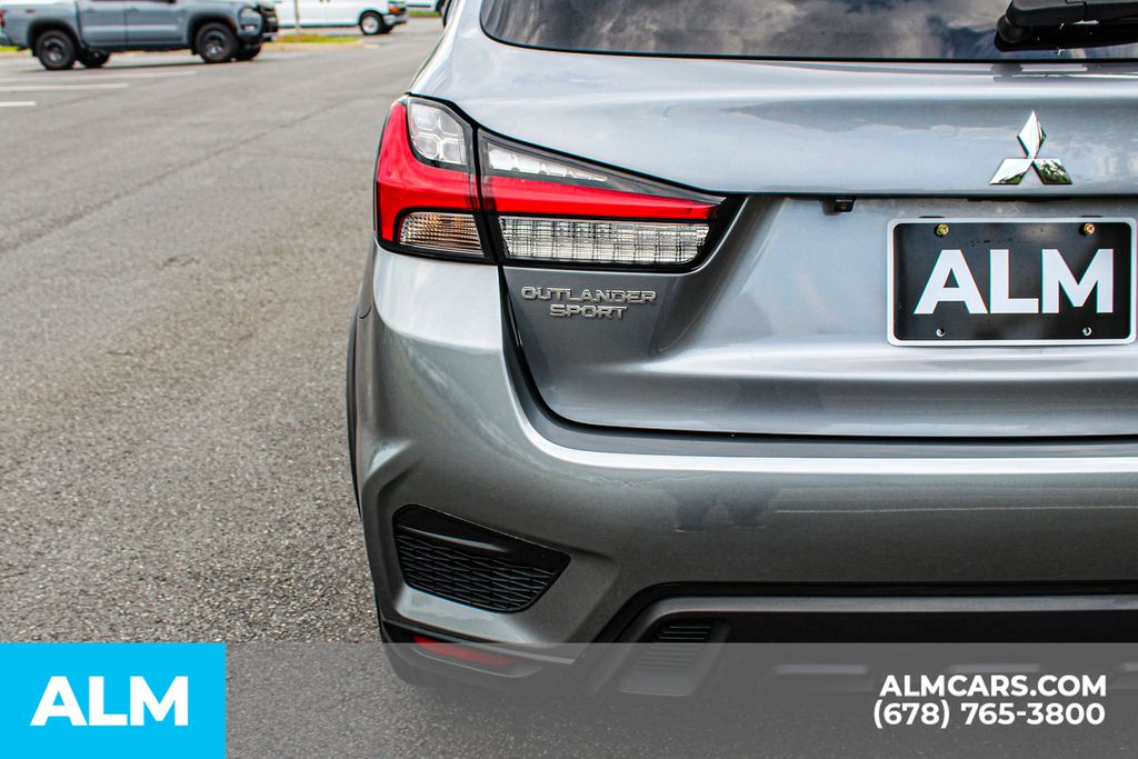 Used 2024 Gray Mitsubishi 2.0 ES image 11