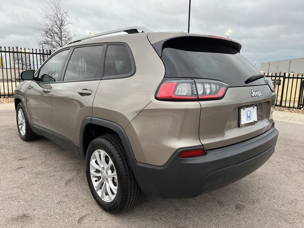 Thumbnail: 2021 Jeep Cherokee - 6